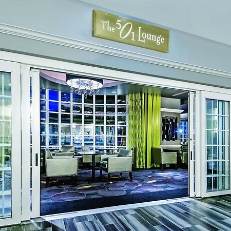 La Quinta Inn & Suites By Wyndham San Antonio Riverwalk Екстер'єр фото