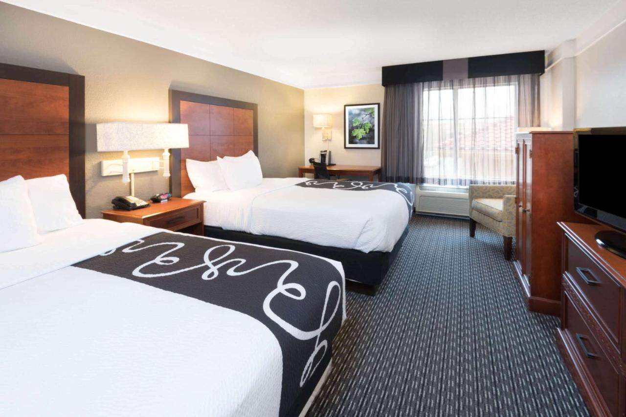 La Quinta Inn & Suites By Wyndham San Antonio Riverwalk Екстер'єр фото