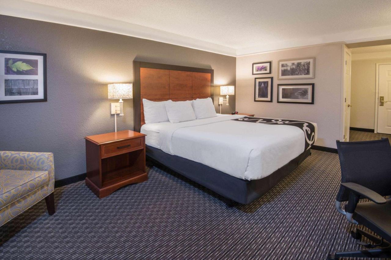 La Quinta Inn & Suites By Wyndham San Antonio Riverwalk Екстер'єр фото
