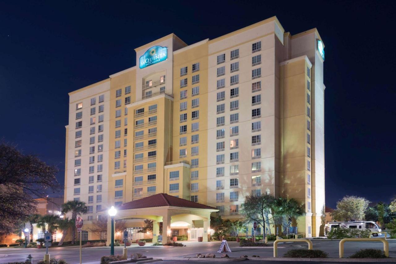 La Quinta Inn & Suites By Wyndham San Antonio Riverwalk Екстер'єр фото