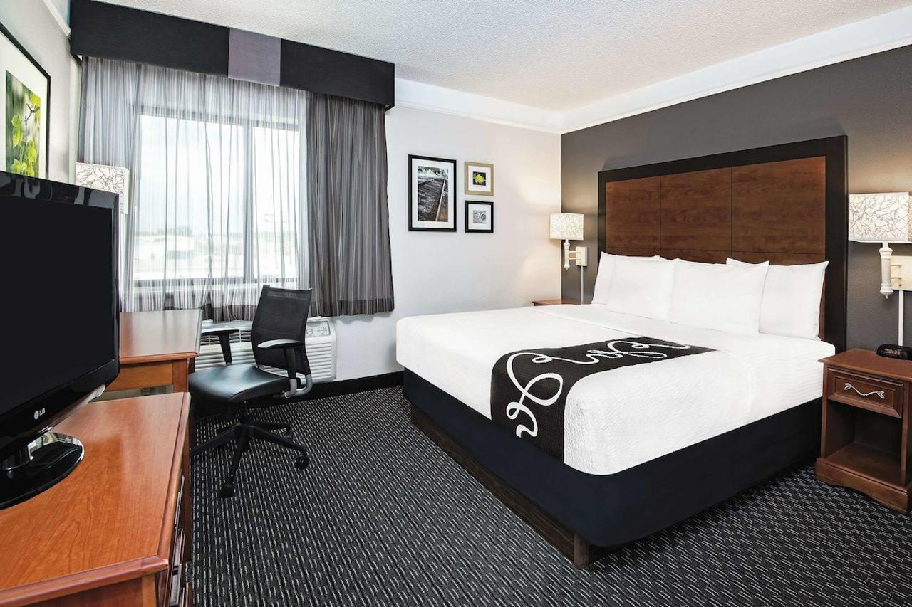 La Quinta Inn & Suites By Wyndham San Antonio Riverwalk Екстер'єр фото
