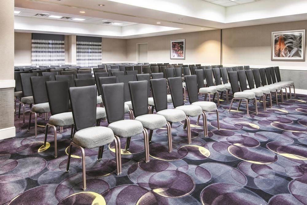La Quinta Inn & Suites By Wyndham San Antonio Riverwalk Екстер'єр фото